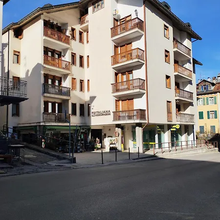 Centralissimo Tiziano 10 A Apartamento *